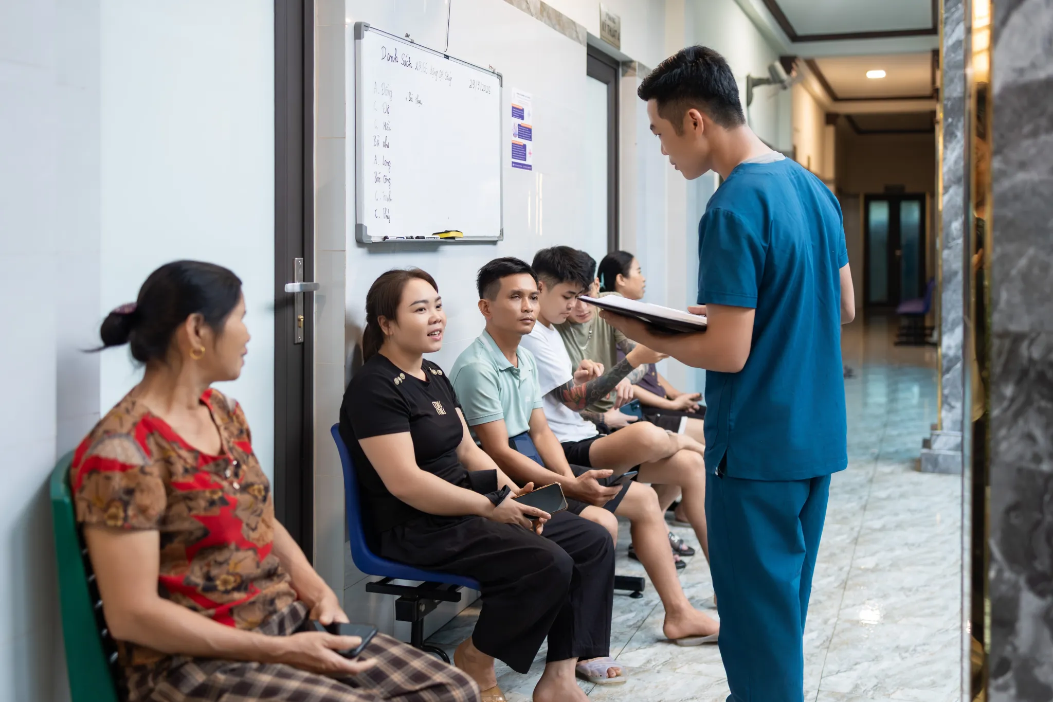 Theo dõi định kỳ và chăm sóc sau điều trị